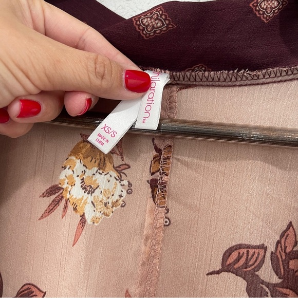 Wild Fable Burgundy and Cream Floral sheer kimono Top - Picture 3 of 4